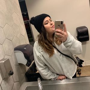 Meet your Posher, Zoe